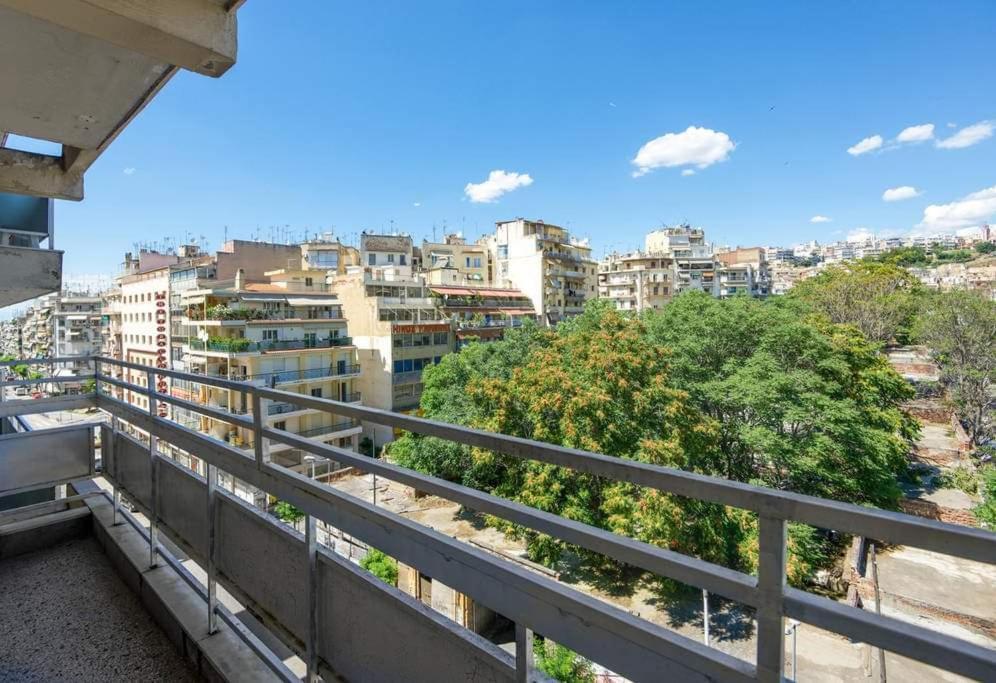 Κεντρικό Κλασικό Διαμέρισμα 2 Δωματίων Appartement Thessaloniki Buitenkant foto